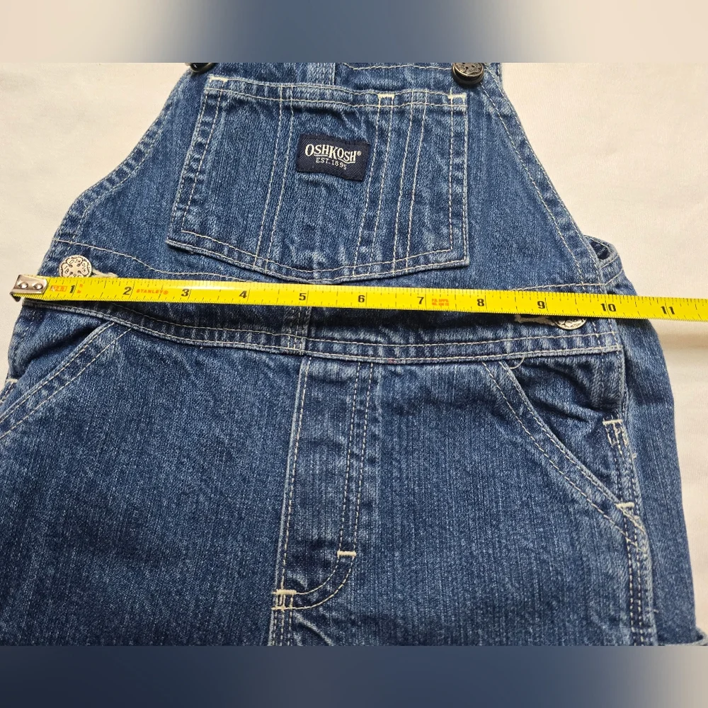 Oshkosh B'Gosh® Shortalls Overalls Baby Med Dark Blue Denim Snap legs Sz 24m